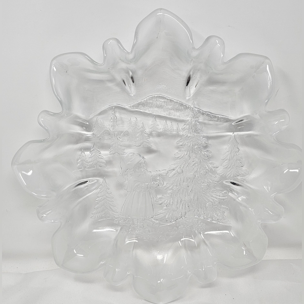 Mikasa Glass Frosted Plate Candy Cookie Dish Serving Platter Christmas Scene 13"
